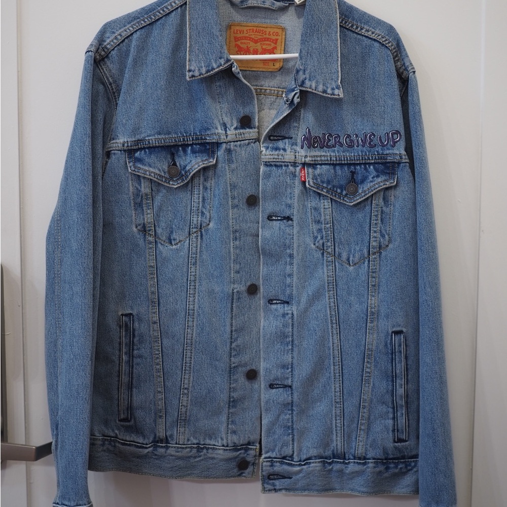 Custom painted Levi’s jeans jacket